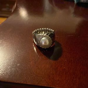 silver pearl ring